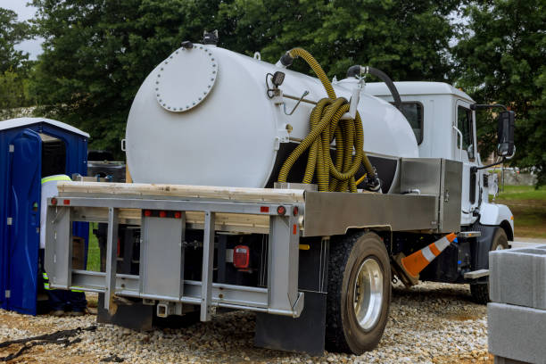 Portable Toilet Options We Offer in North Haledon, NJ